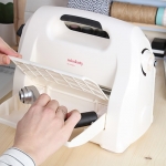 Máquina para troquelar y Repujar Boca de 15 cm.